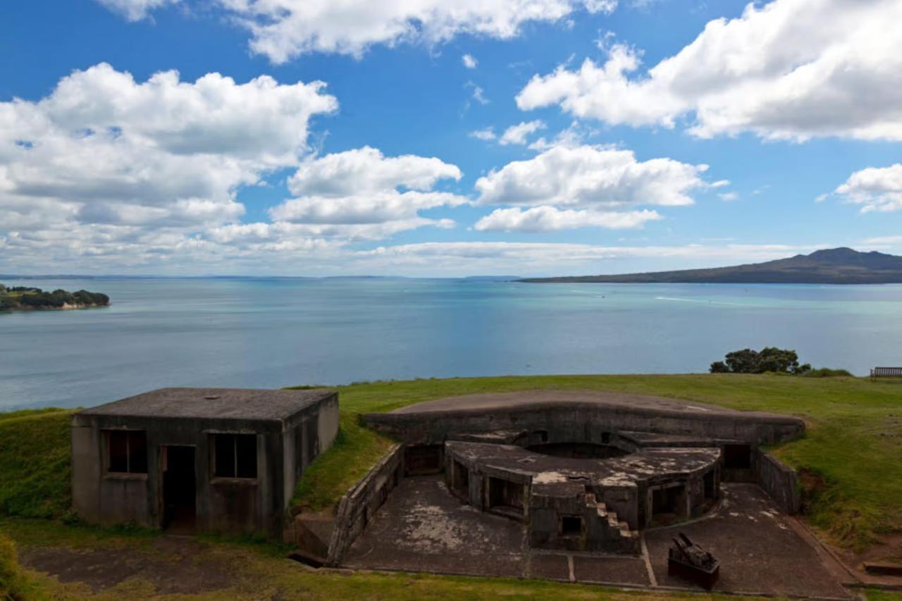 From Auckland: Devonport, Mount Victoria & North Head Tour